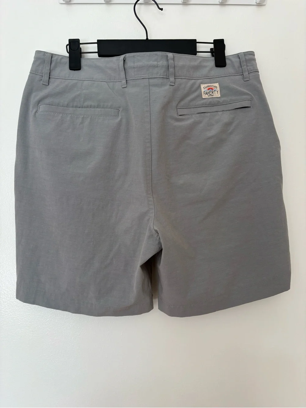 Faherty All Day Shorts Gray Men's size 33 waist - 5 inch